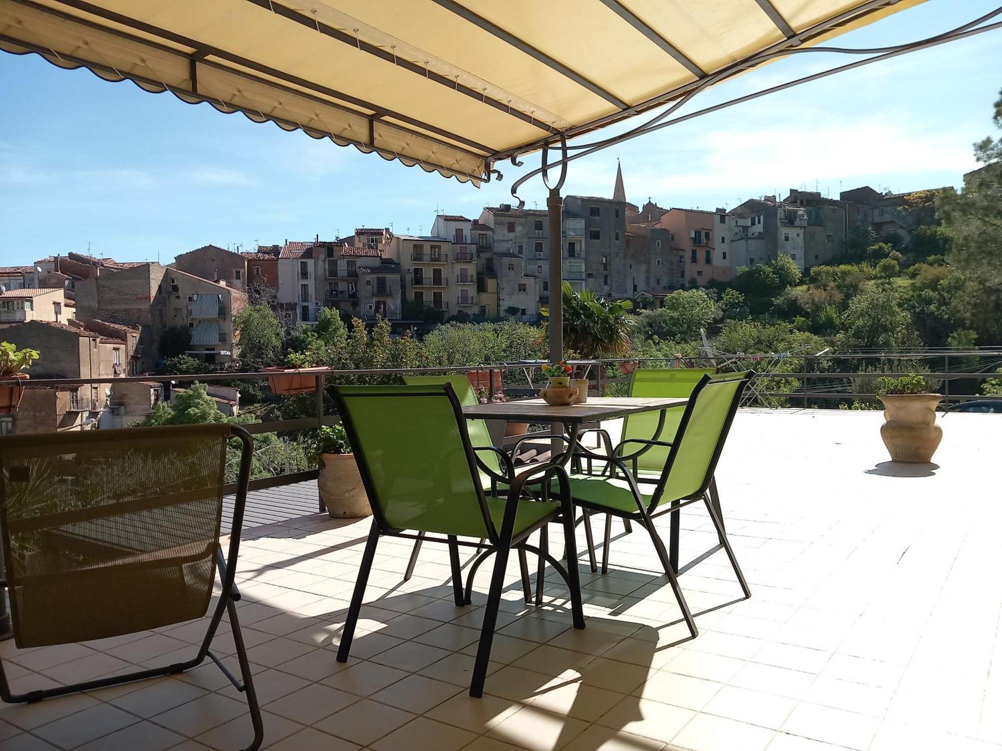 B&B Villa Letizia 卡斯特布奥诺 外观 照片