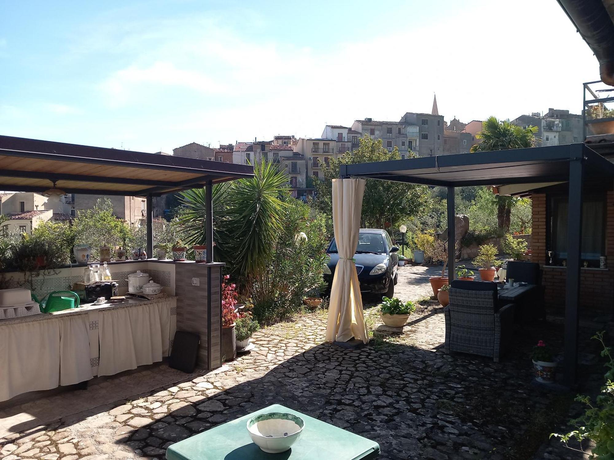 B&B Villa Letizia 卡斯特布奥诺 外观 照片