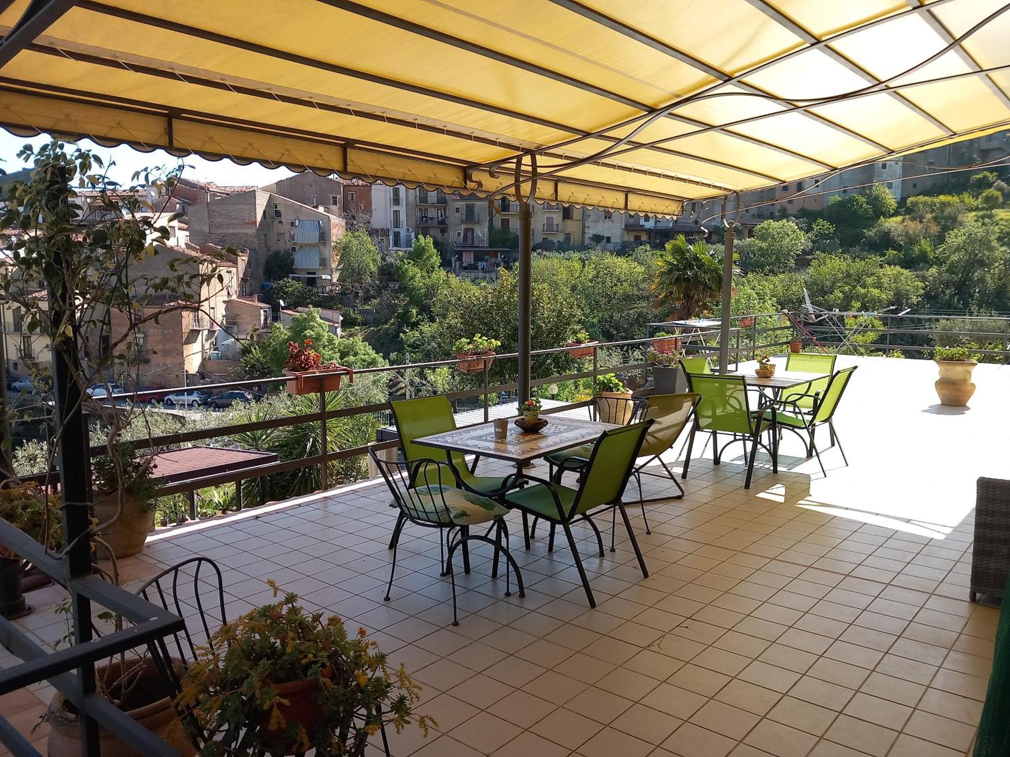 B&B Villa Letizia 卡斯特布奥诺 外观 照片