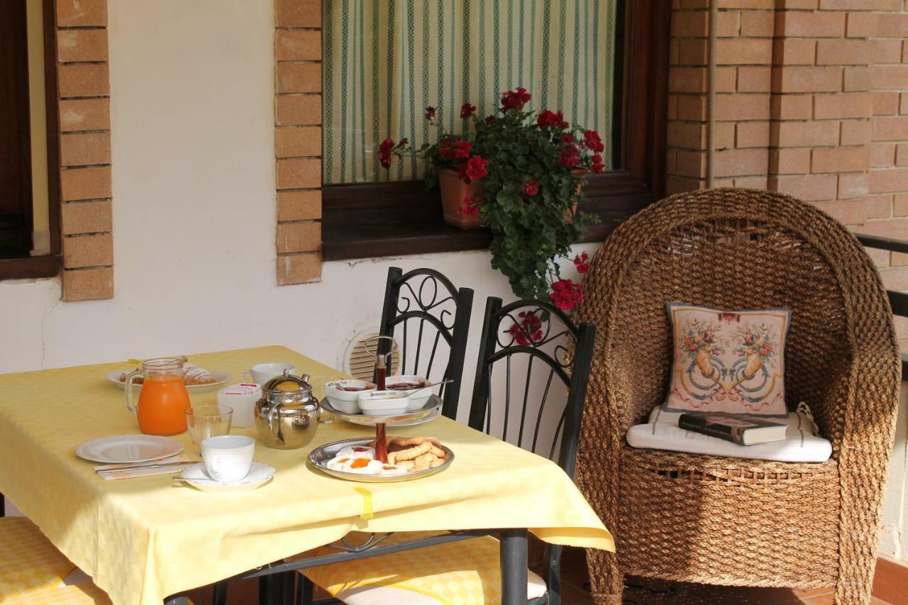 B&B Villa Letizia 卡斯特布奥诺 外观 照片